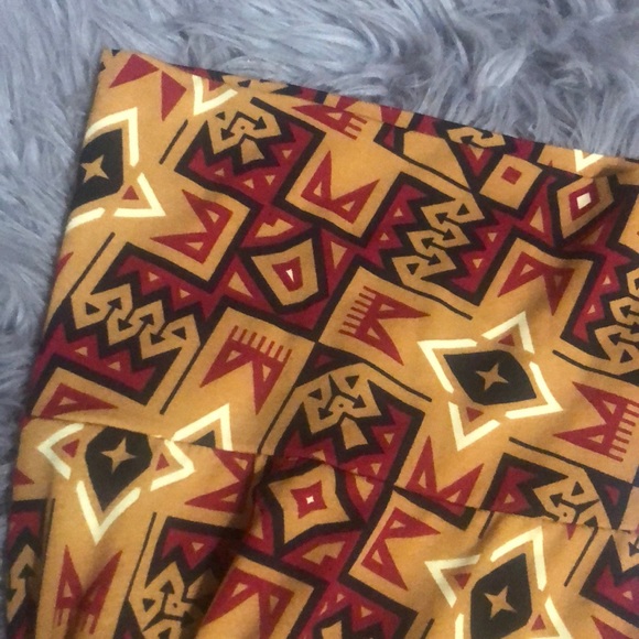 Maxi M Lularoe - Picture 4 of 4